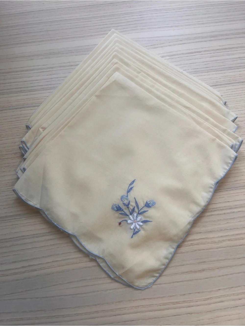 Set of 9 Vintage Embroidered Scalloped Napkins Blue Floral Wedding Table Linens